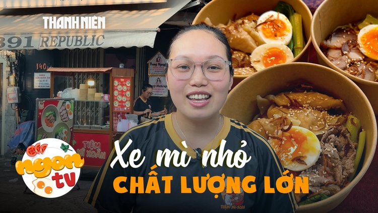 Mì trộn vỉa hè: Điểm hẹn quen thuộc của học sinh, sinh viên