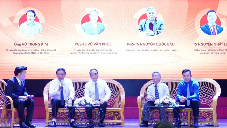 Công tác chính trị, tư tưởng phải 'chạm' tới thanh niên