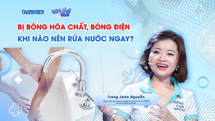 Bác sĩ ơi: Cứu người bỏng điện, bỏng hóa chất liệu cứ xả nước là đúng?