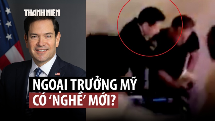 Ngoại trưởng Mỹ làm DJ đám cưới?
