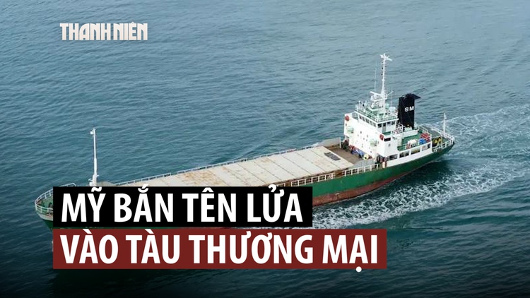 Quân đội Mỹ bắn tên lửa chặn tàu đến cảng Iran