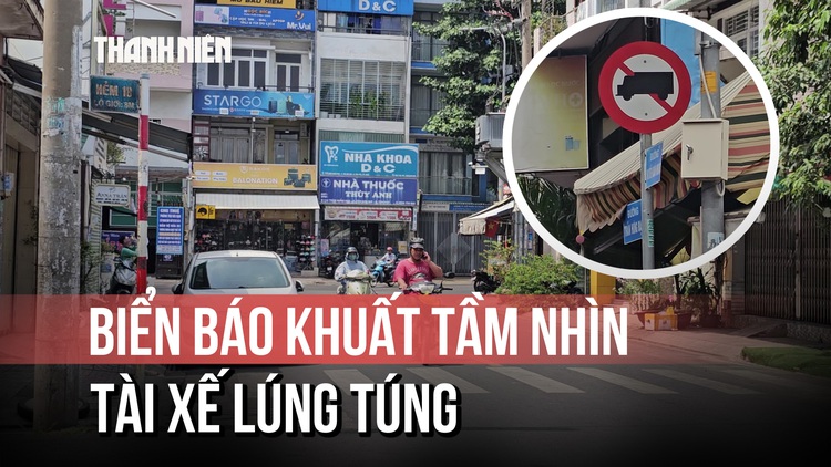 Biển báo khuất tầm nhìn, tài xế lúng túng giữa ngã tư