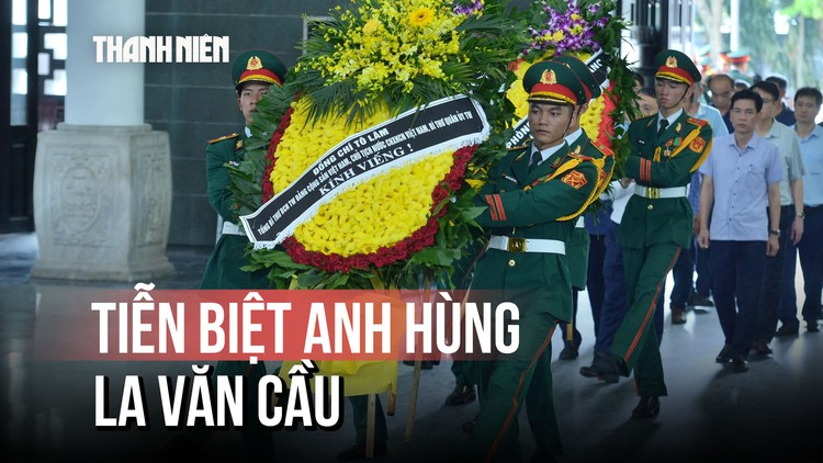 Nghẹn ngào tiễn biệt Đại tá La Văn Cầu