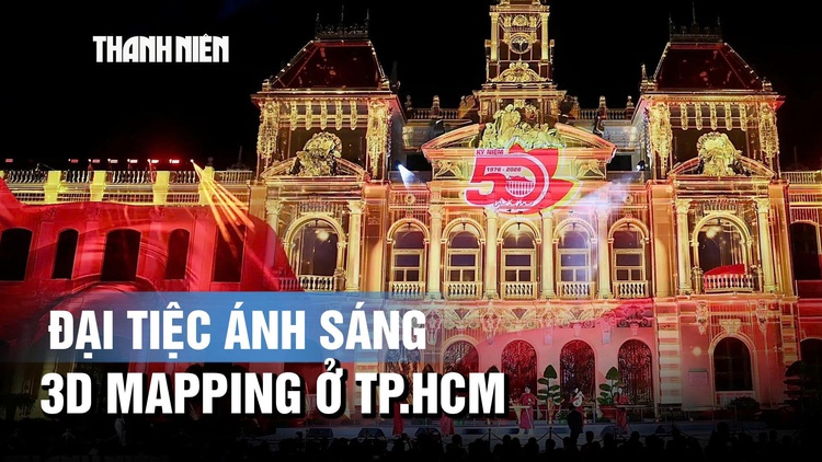 Mãn nhãn đêm trình diễn 3D Mapping rực sáng trụ sở UBND TP.HCM