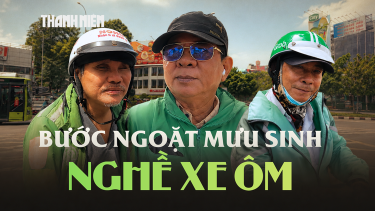 Chuyện nghề xe ôm: Chọn khoác áo công nghệ để giữ nhịp mưu sinh