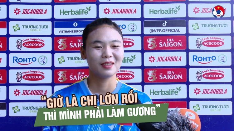 HLV Hoàng Văn Phúc giao nhiệm vụ đặc biệt cho Phạm Hải Yến trước ASIAD 