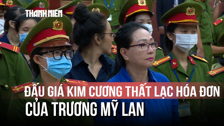 Người phụ nữ họ Trương chi hơn 25 tỉ đồng để mua bộ kim cương của Trương Mỹ Lan