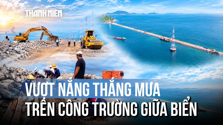 Trên công trường đường dẫn ra cảng tổng hợp Hà Tiên: 'Mưa gió anh em vẫn thi công'