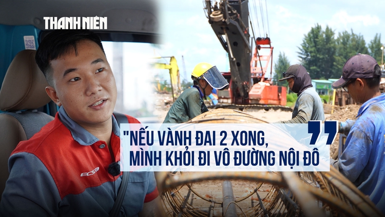Kẹt xe nội đô, tài xế tính chuyện vành đai 2 xong: ‘Khỏi đi vô đường nội đô’