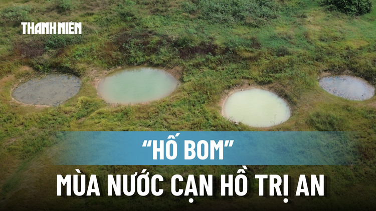 Kỳ thú hồ Trị An: Những vệt 'hố bom' phát lộ mùa nước cạn