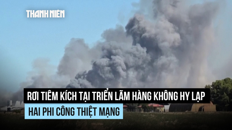 Chiến đấu cơ F-4 rơi tại triển lãm hàng không, hai phi công thiệt mạng