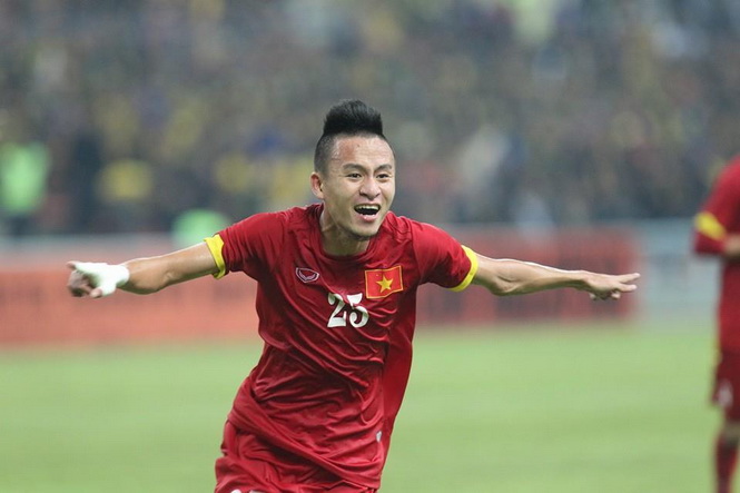 Chưa xác định được mức độ chấn thương của tiền vệ U.23 Việt Nam Huy Toàn - ảnh 1