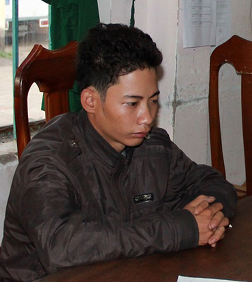 Hoàng Minh Trung lái xe đâm chết ông Hải tại cơ quan công an - Ảnh: Minh Sơn