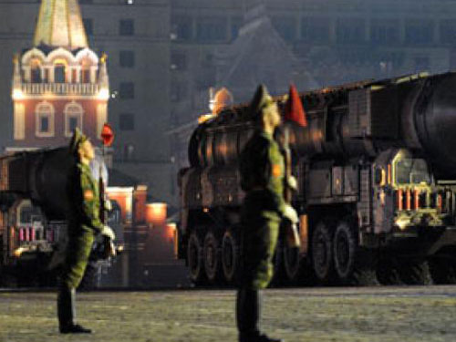 Tên lửa đạn đạo Topol-M thuộc Lực lượng Tên lửa chiến lược Nga - Ảnh: AFP