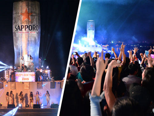 Các DJ trẻ trung khuấy động cả khu vực với những giai điệu trẻ trung, sôi động trên sân khấu được dựng ở trung tâm hồ Bán Nguyệt. Bên cạnh những màn biểu diễn âm nhạc, chương trình còn bao gồm trình diễn ánh sáng- Ảnh: Sapporo
