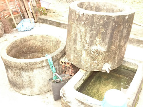 Giếng nước, nơi hai mẹ con chị Oanh tử vong - Ảnh: Thái Dũng