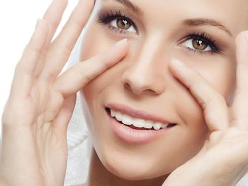 Massage da mặt thường xuyên da sẽ hồng hào và khỏe mạnh
