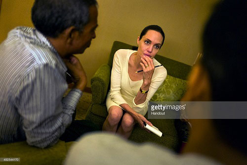 Tình hình xã hội bất ổn ở Myanmar được nữ đại sứ đặc biệt quan tâm - Ảnh: AFP/ Getty Images.