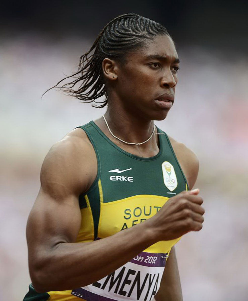 Semenya trên đường chạy 800 m ở giải vô địch điền kinh thế giới 2009 - Ảnh: AFP