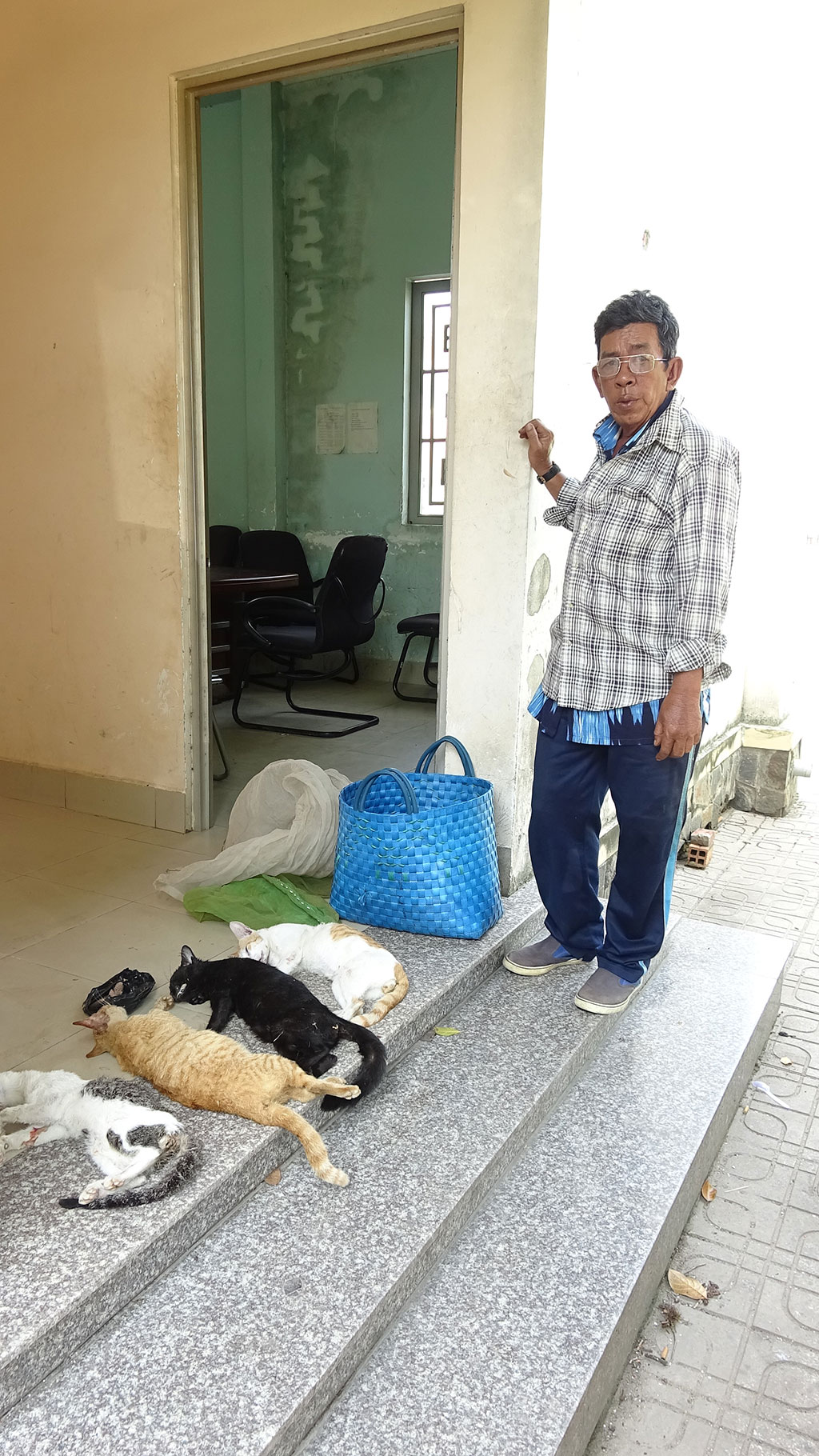 Từ TP.HCM lên Tây Ninh trộm chó và mèo