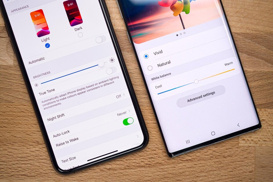 iPhone 11 Pro Max hay Galaxy Note 10+?