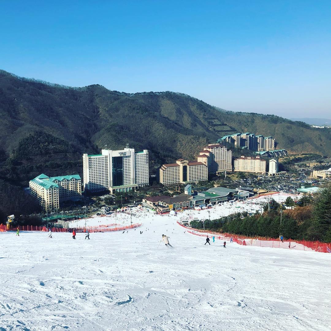 Điểm danh những khu trượt tuyết đẹp tại Seoul