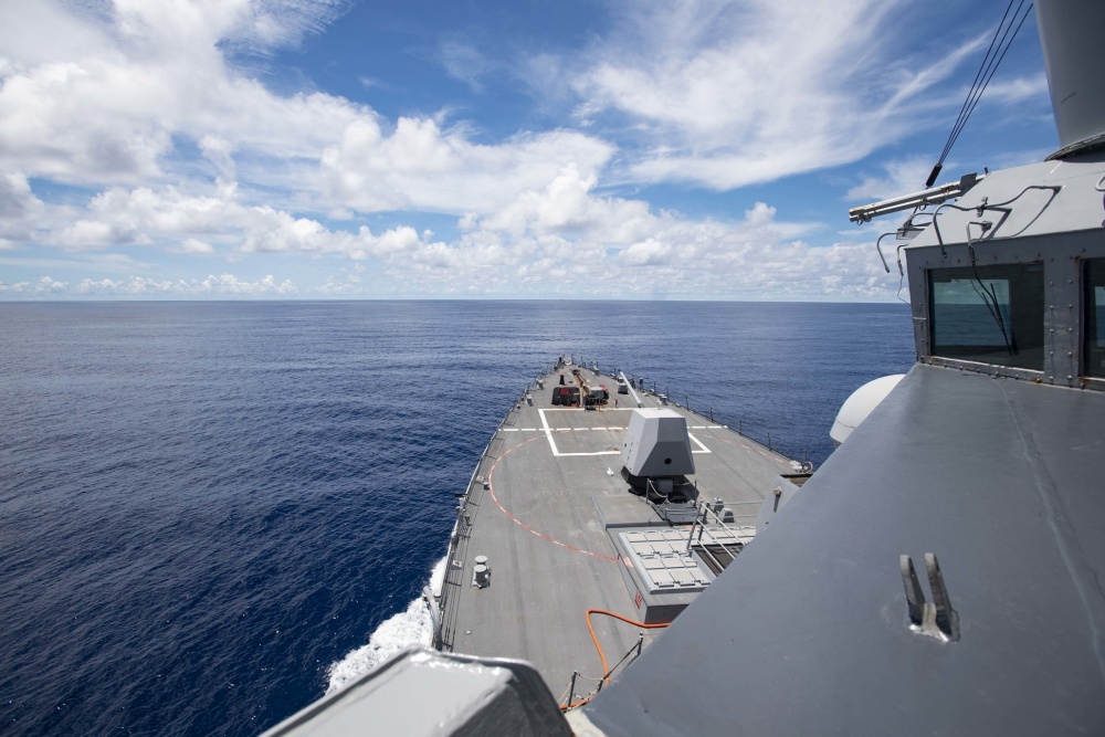 Ngăn chặn Trung Quốc phiêu lưu quân sự trên Biển Đông