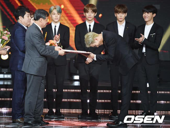 BTS được trao giải thưởng danh giá của Hiệp hội Hàn Quốc