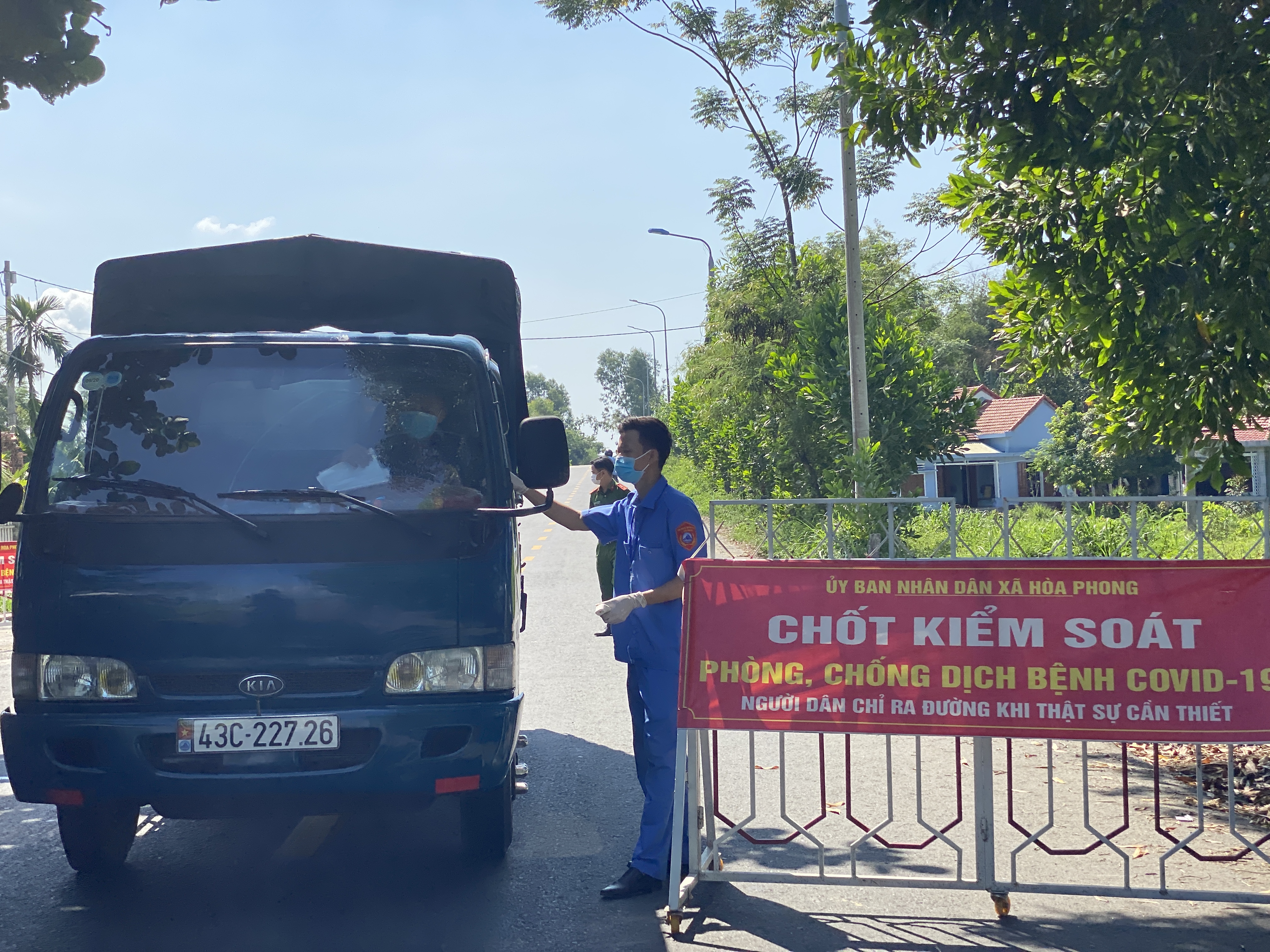 Ứng phó tình huống 'lạ' trong phòng dịch