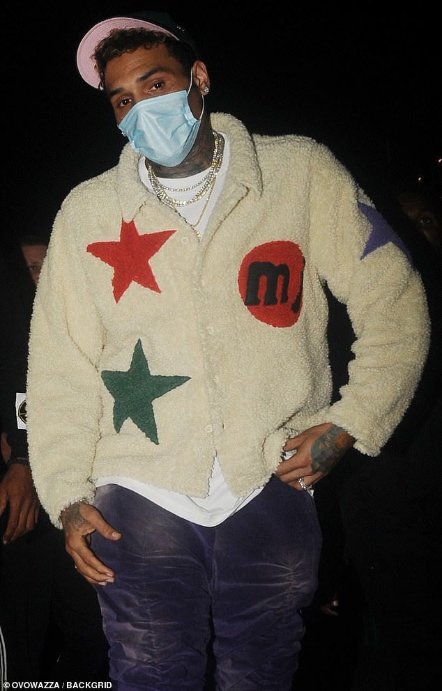 Chris Brown bị bắt gặp ‘qua đêm’ tại nhà Adele