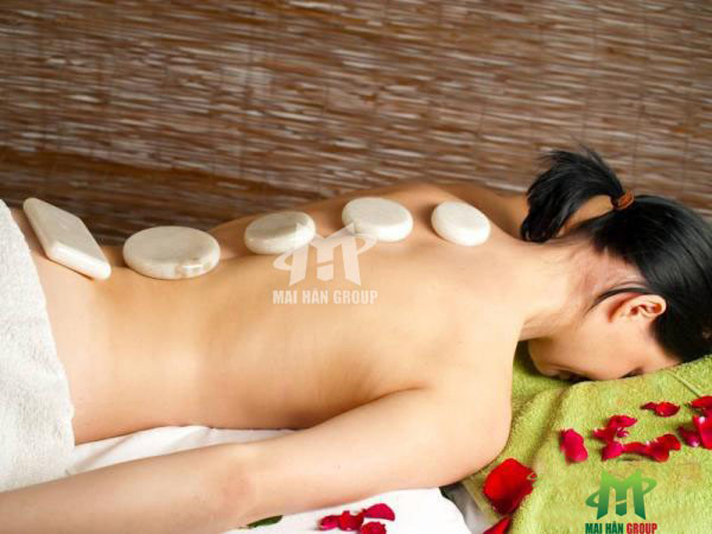 Massage bằng đá lạnh - Đá thạch anh - Sản phẩm có mặt tại Mai Hân