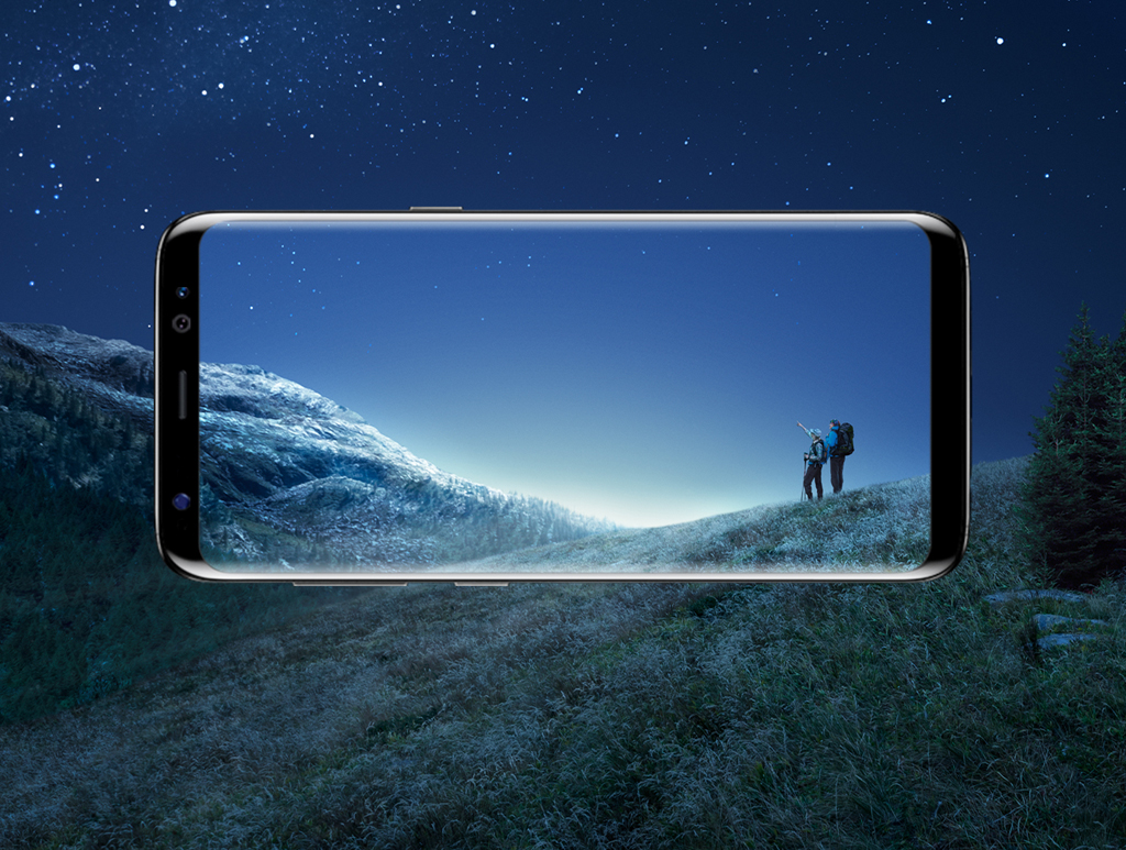 Sở hữu tỷ lệ “vàng” 18,5:9, thiết kế màn hình vô cực, cộng thêm công nghệ âm thanh chất lượng cao, Galaxy S8 sẽ mang lại cho người dùng những trải nghiệm về thị giác sống động như thật