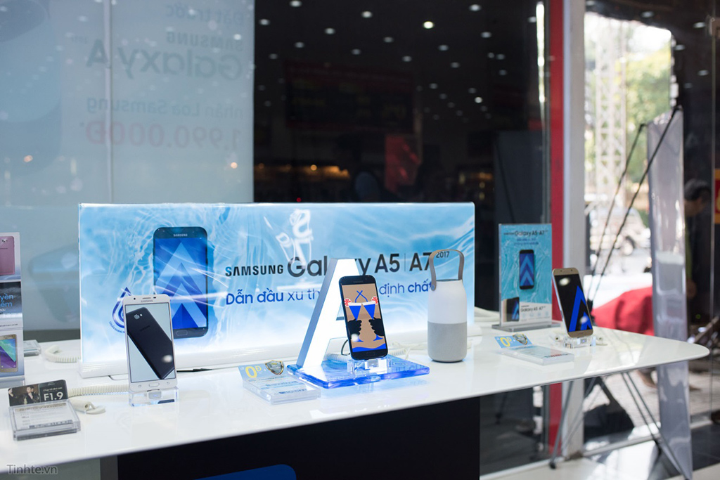 Galaxy A5 (2017) là cái tên được nhắc đến nhiều tại thị trường Việt Nam trong nửa đầu 2017 