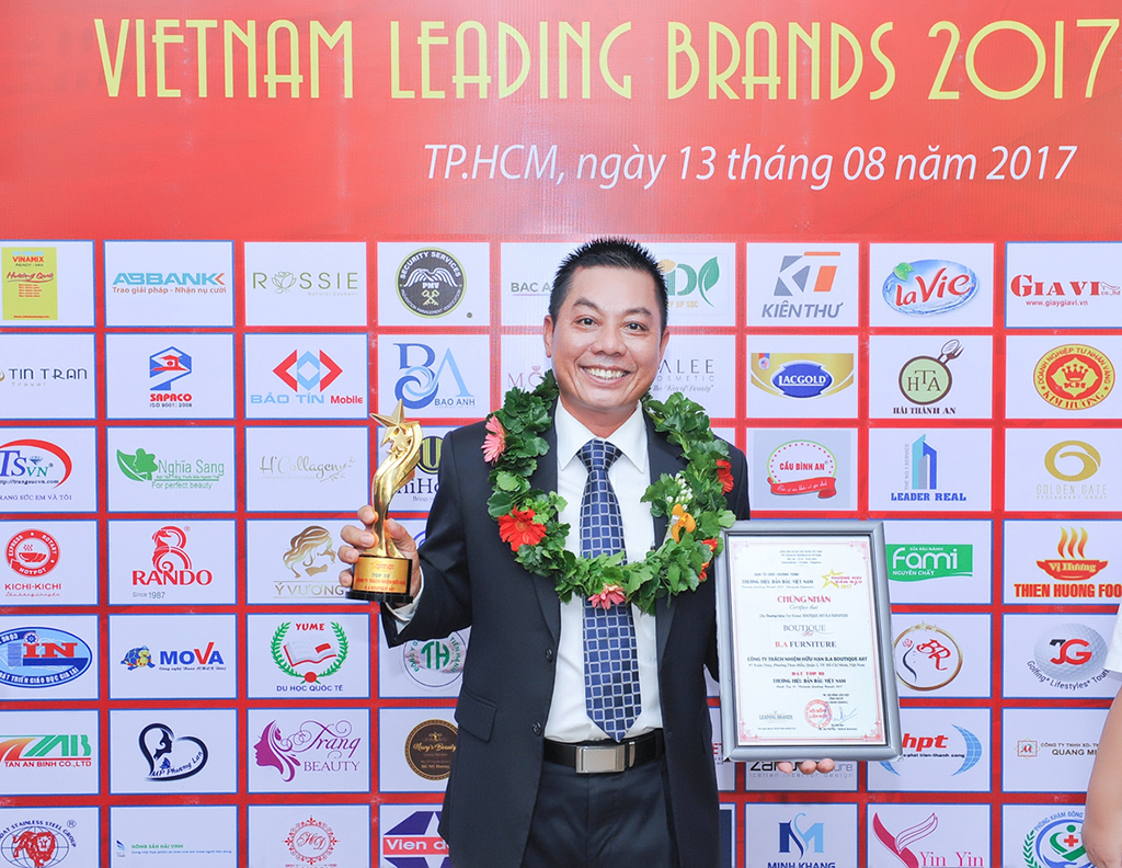 Doanh nhân Nguyễn Văn Chương nhận danh hiệu dẫn đầu năm 2017