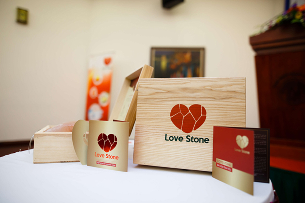 Đá muối Love Stone- món quà cho sức khỏe