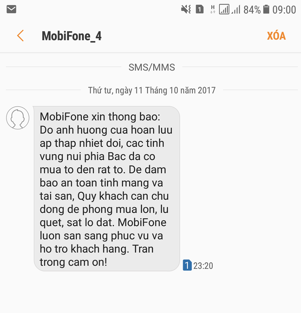 Tin nhắn từ MobiFone cho khách hàng thông báo tình hình thiên tai