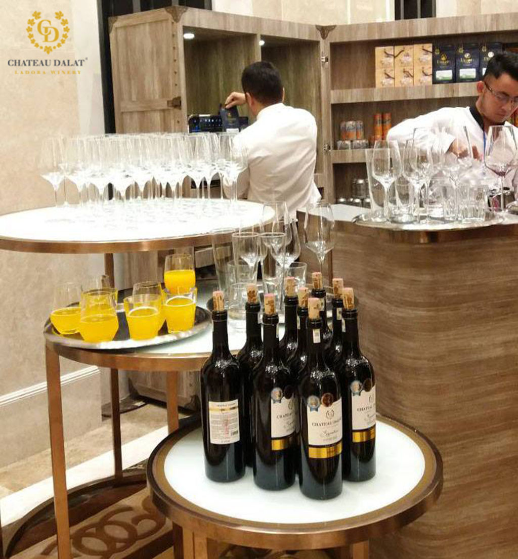 Vang Chateau Dalat vinh dự trở thành thức uống xuyên suốt trên bàn tiệc chiêu đãi nguyên thủ tại APEC 2017