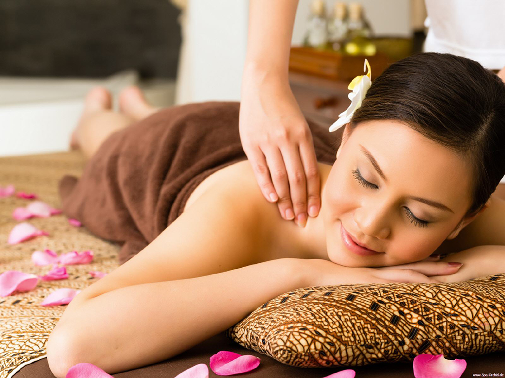 Các dịch vụ spa mà chủ spa thường đầu tư khi sử dụng giường massage