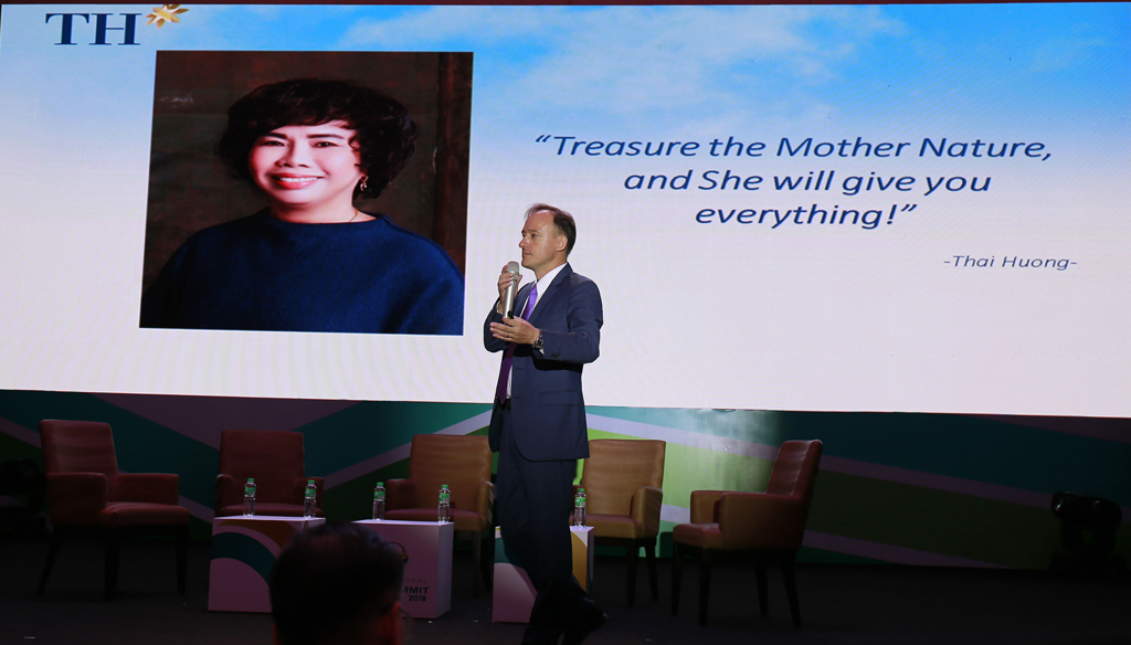 Triết lý kinh doanh của bà Thái Hương nhận được sự tán thưởng của cộng đồng doanh nghiệp trong khu vực