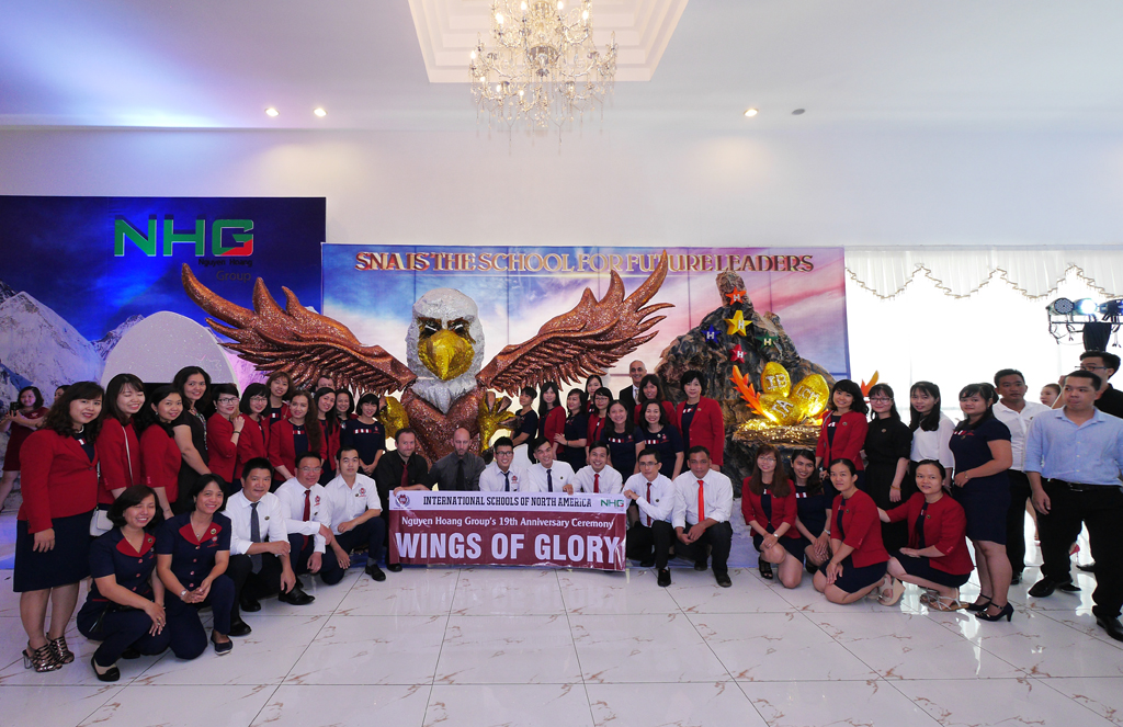 Tác phẩm Tổ Đại bàng của Trường quốc tế Bắc Mỹ (SNA) đạt giải quán quân trong Hội thi “Chung tay xây tổ Đại bàng” do NHG tổ chức nhân dịp sinh nhật