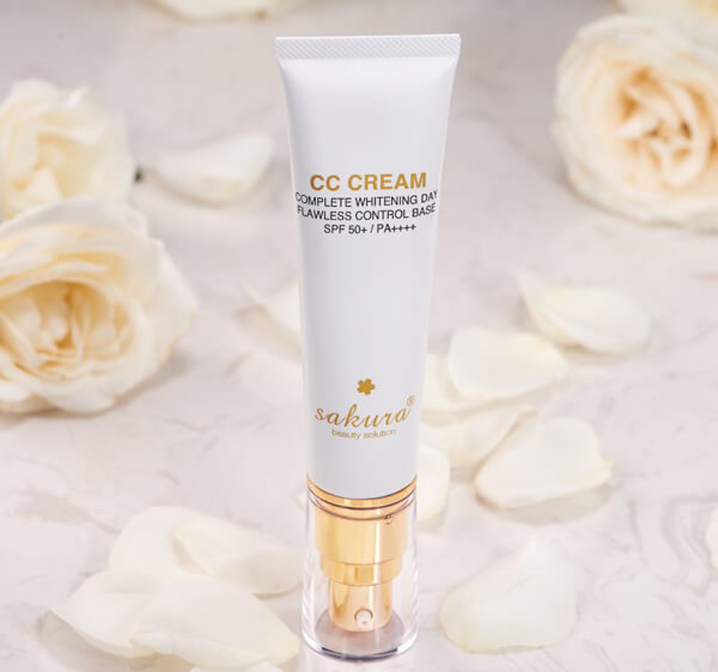 Kem dưỡng da trang điểm chống nắng Sakura CC Cream cho bạn 1 làn da hoàn hảo