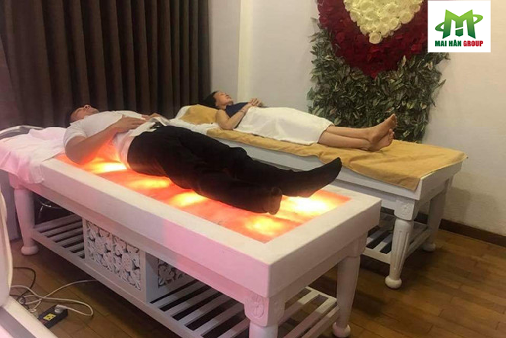 Giường đá muối Himalaya - Một sản phẩm kế thừa của giường massage 