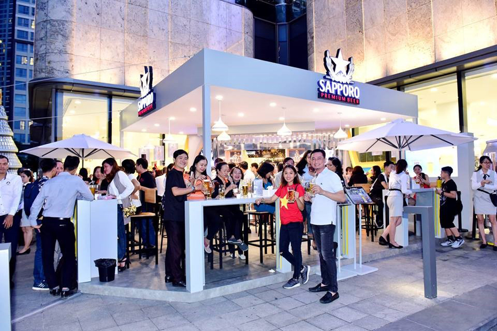 Sapporo Premium Bar luôn đầy kín chỗ trong 6 ngày mở cửa phục vụ