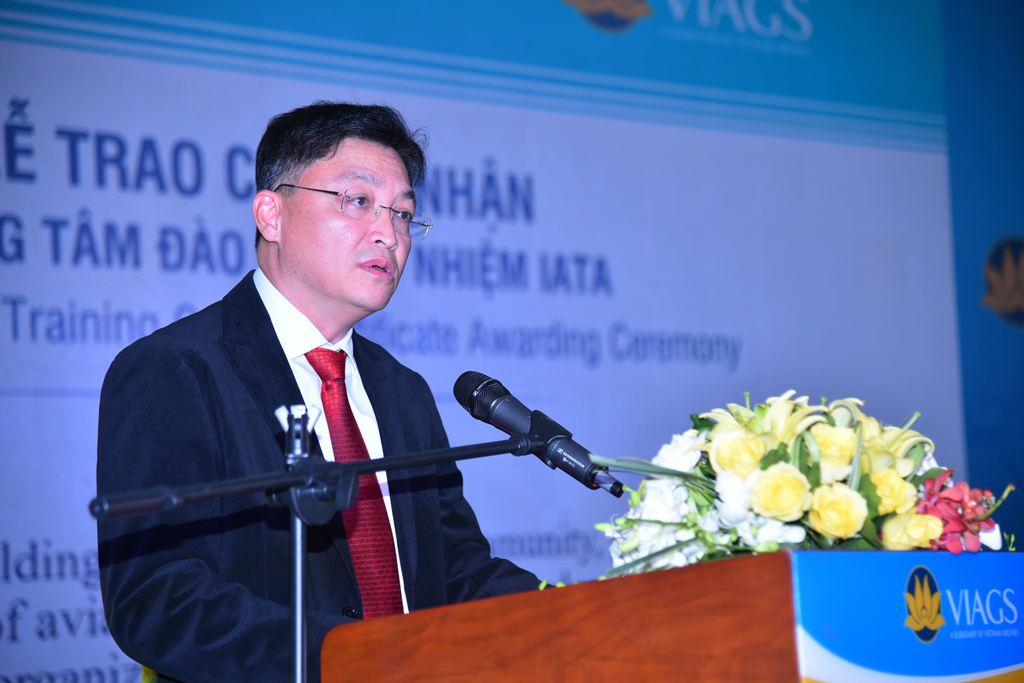 Ông Trương Phương Thành - Phó tổng giám đốc Công ty Dịch vụ Mặt đất Sân bay Việt Nam phát biểu khai mạc sự kiện
