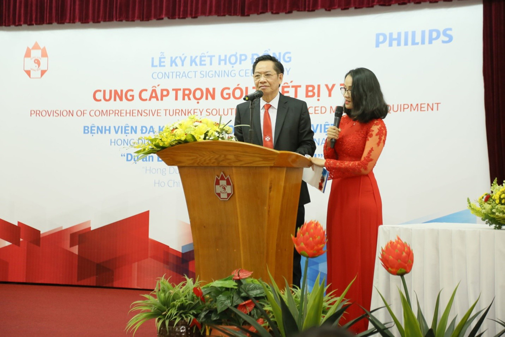 Ông Nguyễn Mạnh Đạo, Phó chủ tịch Công ty TNHH Hồng Đức phát biểu tại lễ ký kết