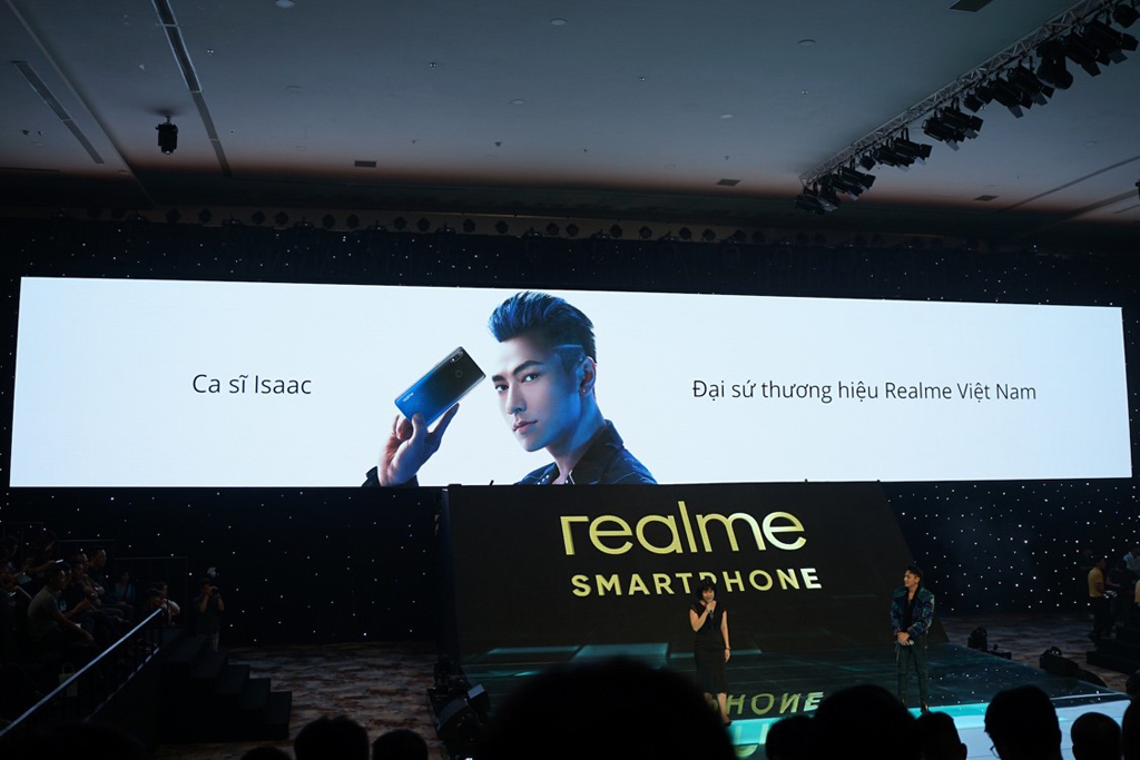 Giới thiệu đại sứ thương hiệu - Isaac, tại sự kiện ra mắt Realme 3