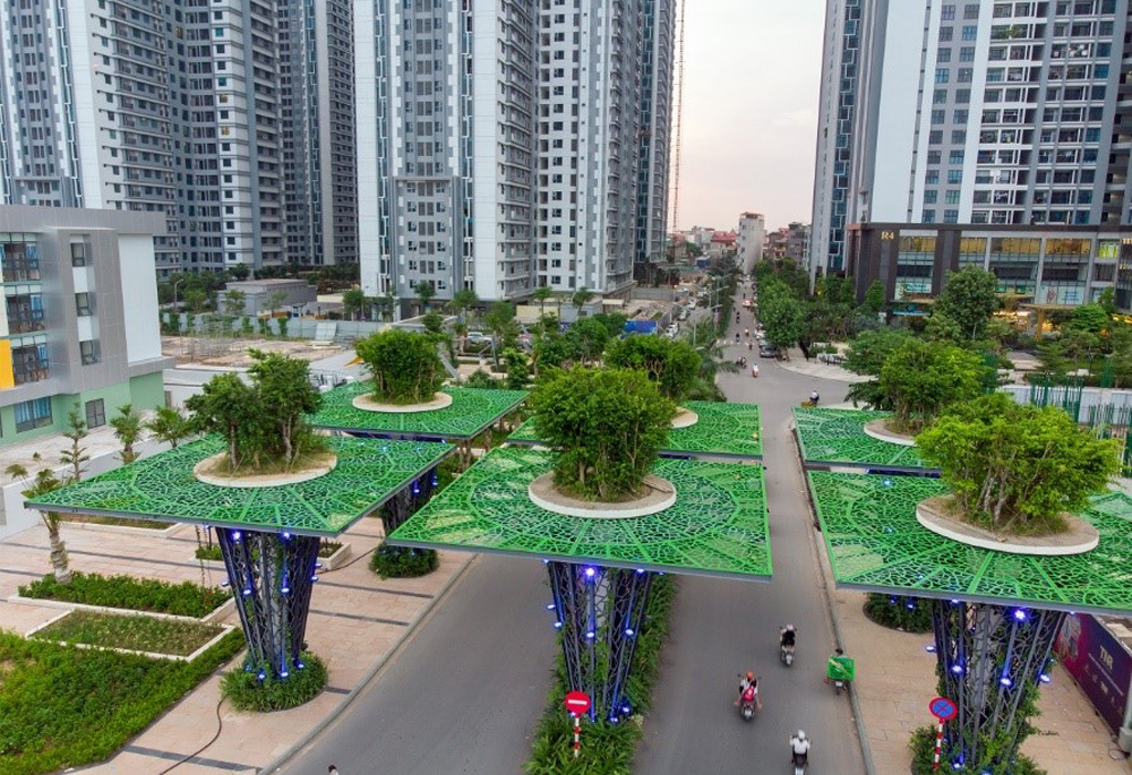 Cổng vào của TNR Goldmark City được thiết kế lấy cảm hứng từ supertree grove trong Garden by the Bay nổi tiếng của Singapore