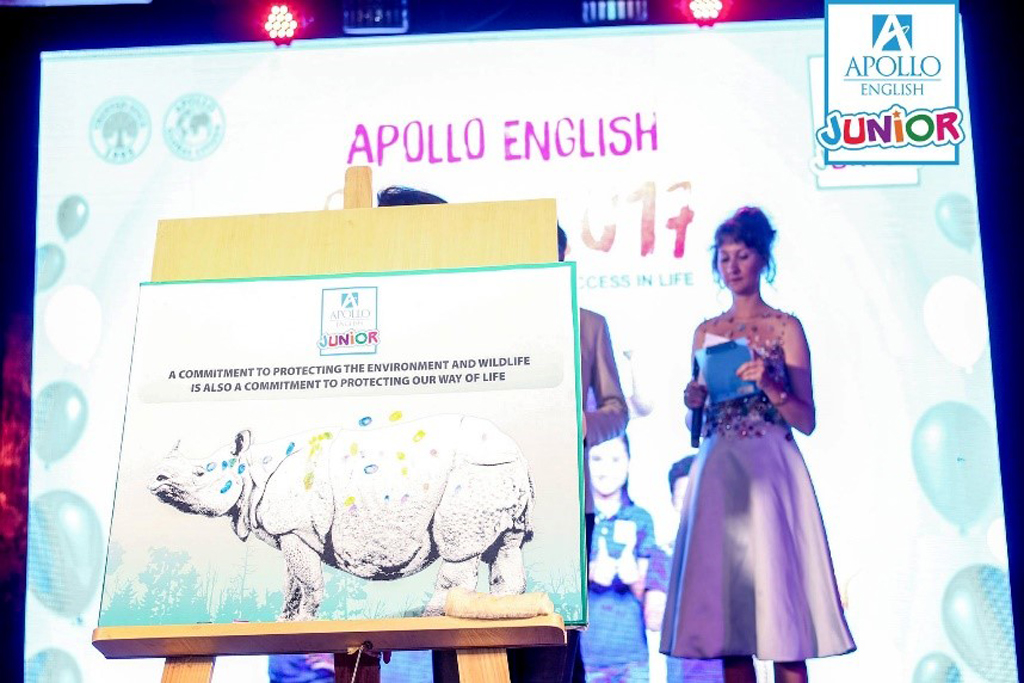 Trước đó, học viên Apollo English đã từng điểm chỉ trong chiến dịch bảo vệ tê giác năm 2017