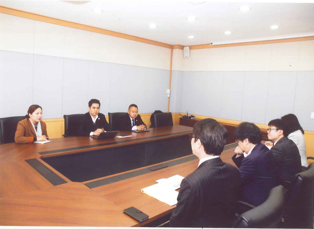 Buổi làm việc với Đại học Kyungnam (Hàn Quốc)