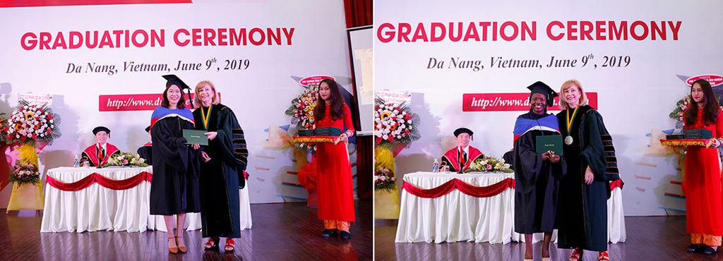TS Amy Storey - Hiệu trưởng ĐH Keuka trao Bằng tốt nghiệp cho sinh viên thủ khoa Nguyễn Thị Thanh (ảnh trái) và sinh viên quốc tế Trish Maguta